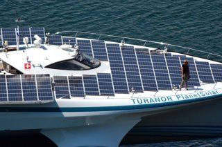 Une nouvelle version du logiciel de routage Adrena, utilisée à bord du PlanetSolar lors de son tour du monde d'il y a 10 ans, permet de prendre en compte davantage de facteurs énergétiques (image d'archives).